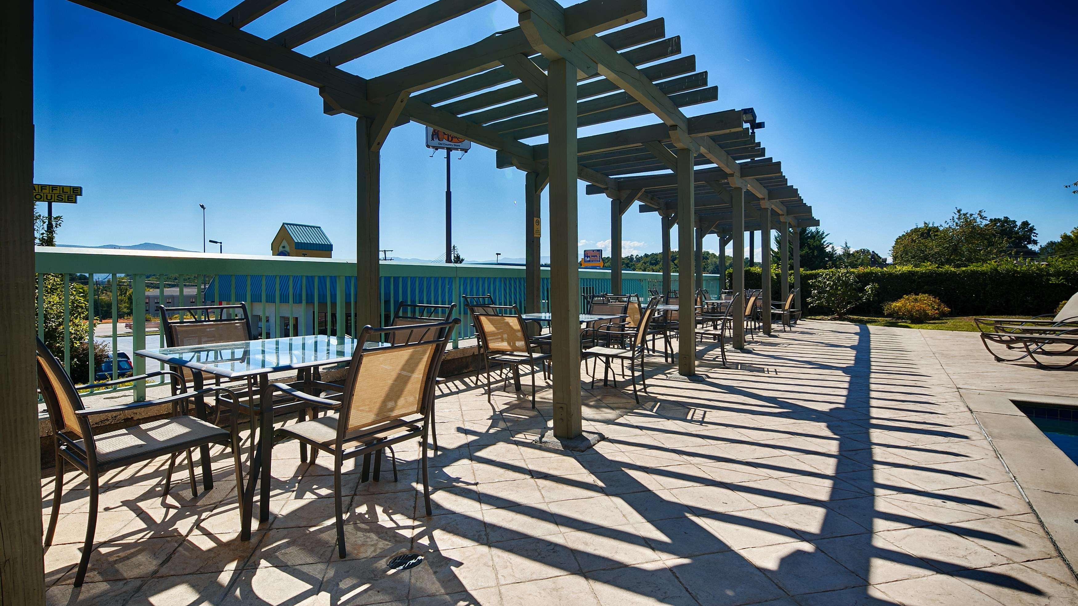 Best Western Newport Inn Exterior foto
